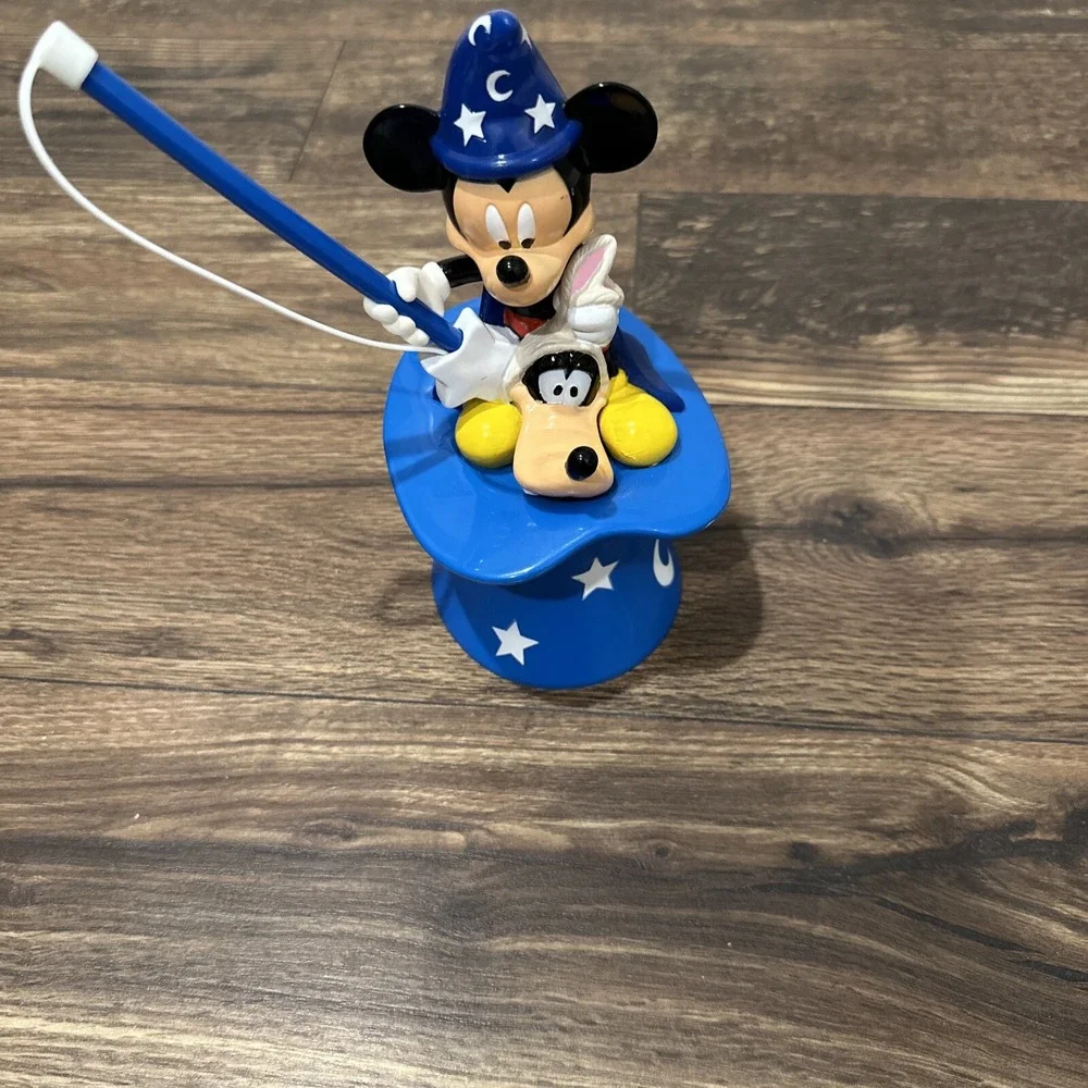 Vintage Ringling Bros. Mickey Mouse & Pluto Fantasia Water Bottle Heavy‎ Plastic